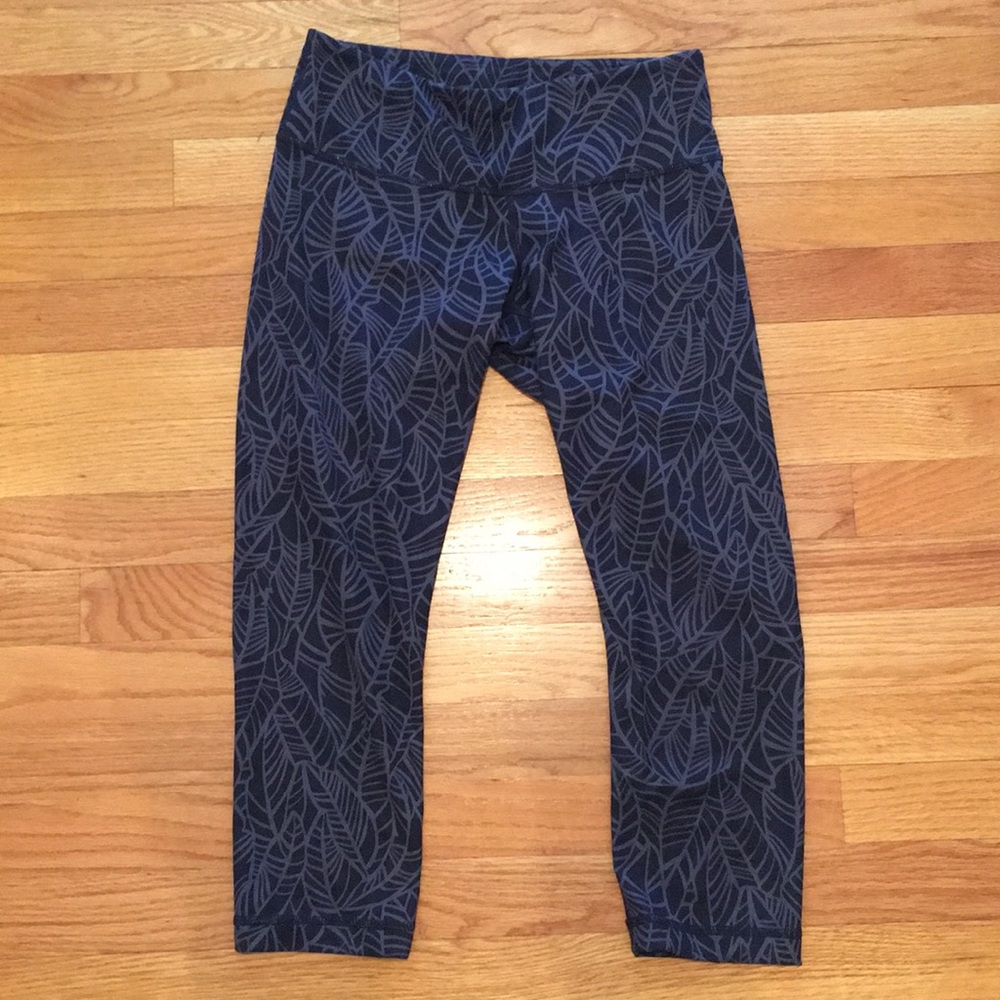 Lululemon crop leggings
